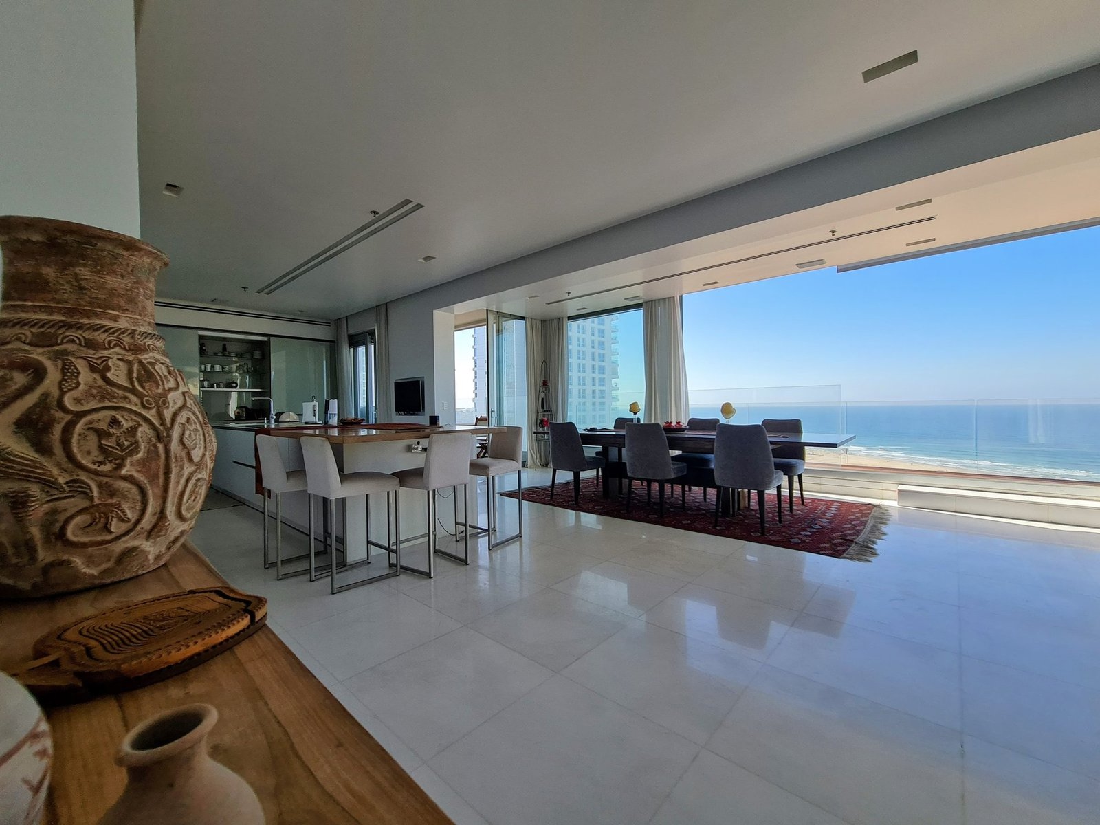 For Sale One Of The Most Beautiful Penthouses In Israel – Netanya, Ehud Manor Street, 18 Penthouse in Netanya, Center District, Israel 1 - 13577649