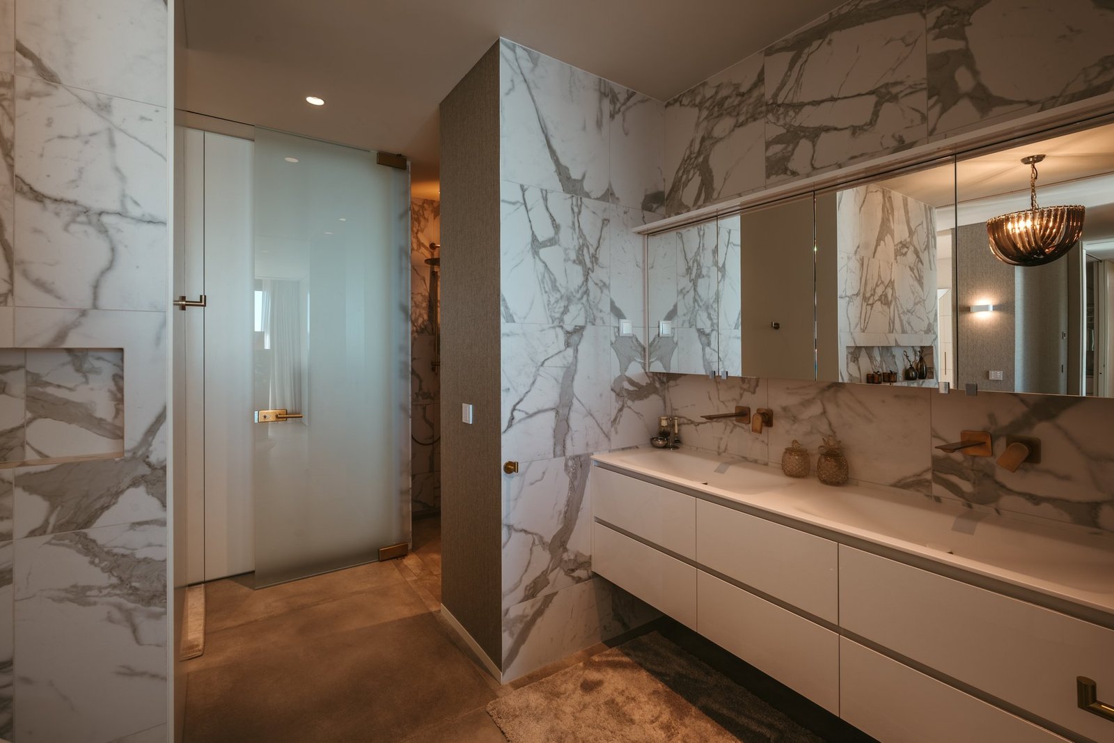 Luxurious Penthouse In Front Of The Sea In Albufeira, Portugal Penthouse in Olhos de Agua, Algarve, Portugal 1 - 12837658