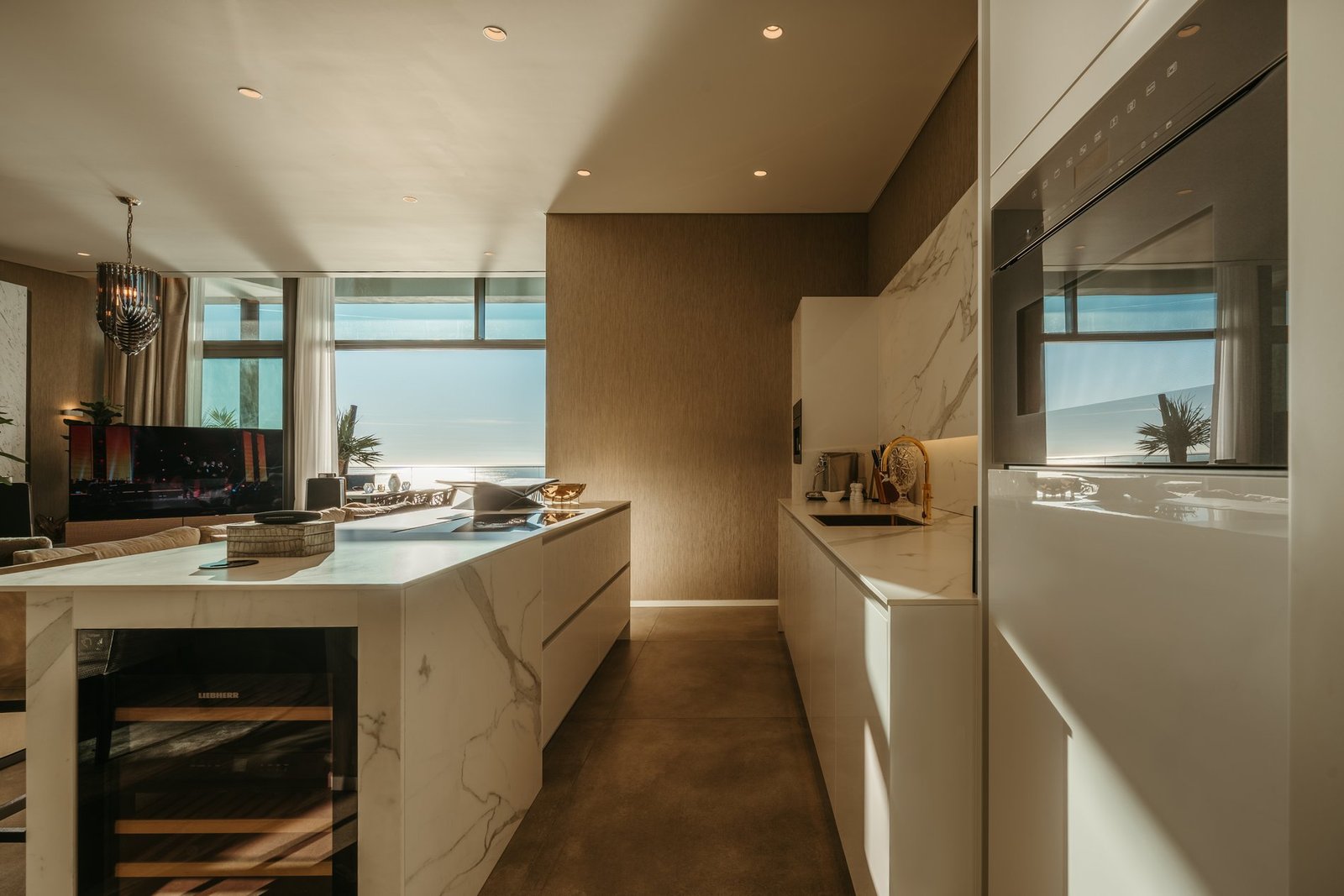 Luxurious Penthouse In Front Of The Sea In Albufeira, Portugal Penthouse in Olhos de Agua, Algarve, Portugal 1 - 12837658