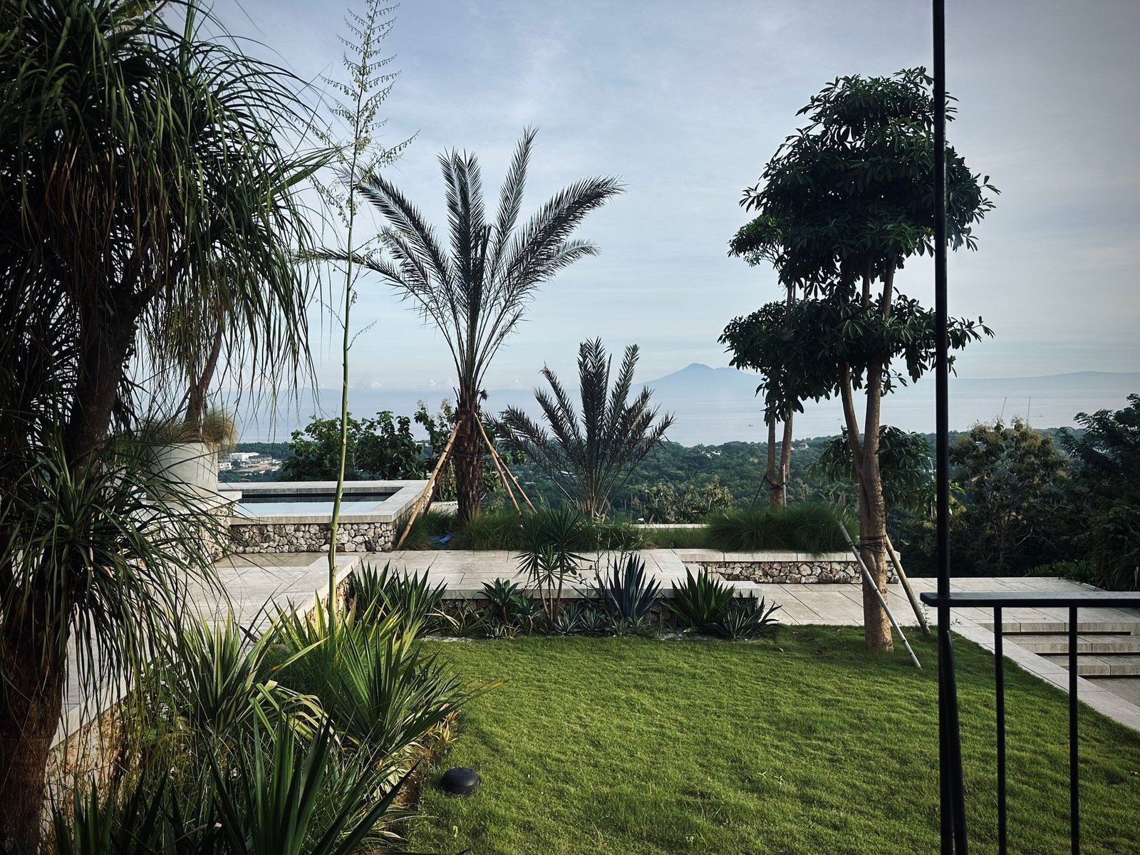 Alexis Dornier’s Private Uluwatu Retreat – Iconic Oceanview Masterpiece On 1,500m² Villa in Bali, Indonesia 1 - 15814060