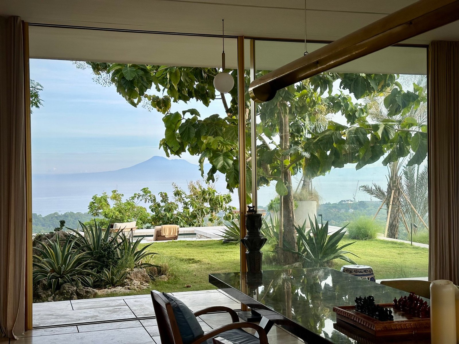 Alexis Dornier’s Private Uluwatu Retreat – Iconic Oceanview Masterpiece On 1,500m² Villa in Bali, Indonesia 1 - 15814060