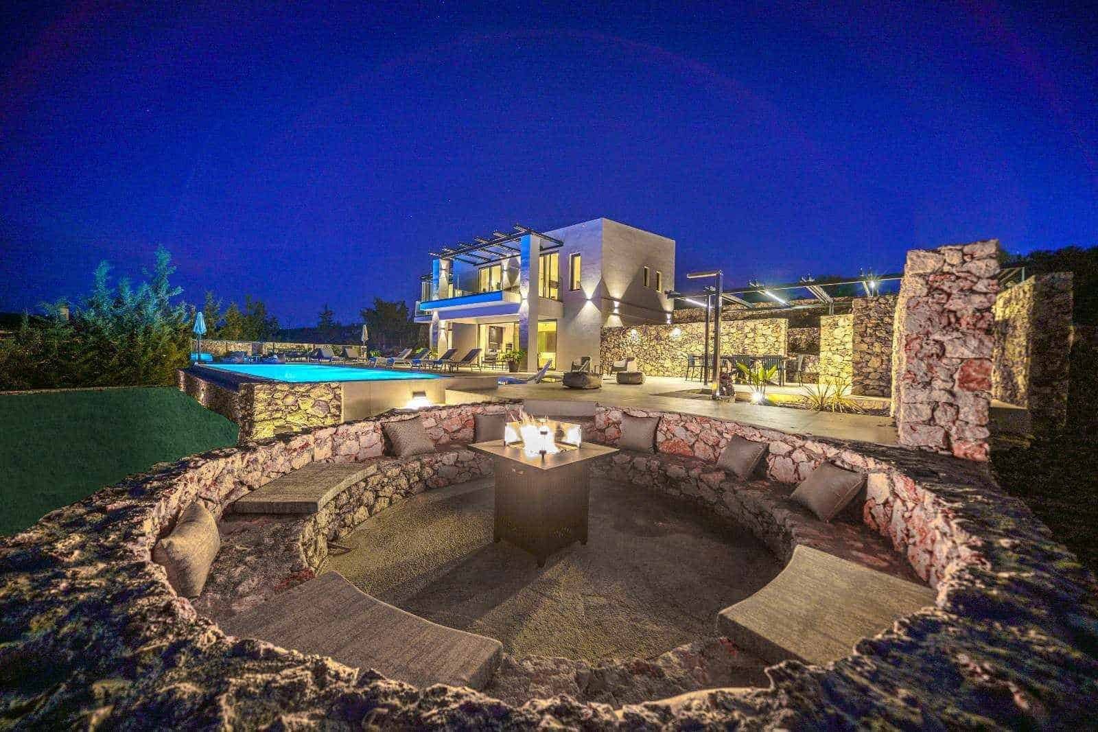 Luxurious Seaside Escape: Villa In Vamos With Panoramic Sea Views , Chania, Crete Villa in Chania, Region of Crete, Greece 1 - 16380287