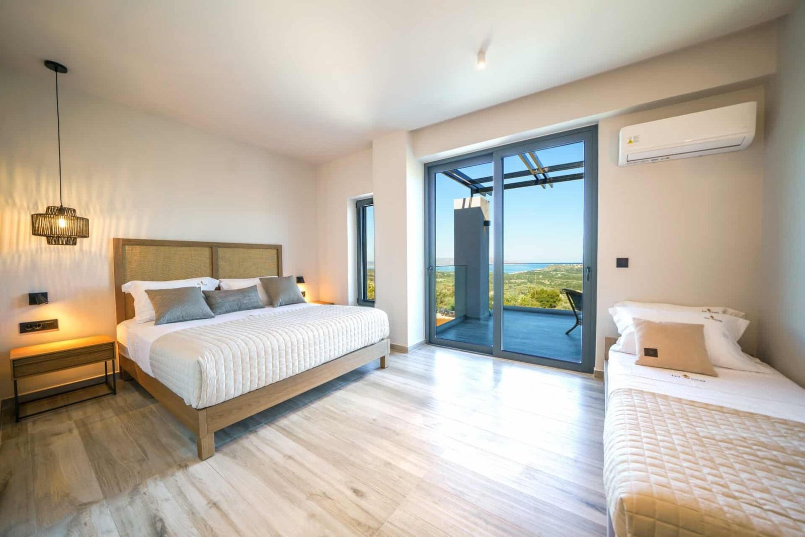 Luxurious Seaside Escape: Villa In Vamos With Panoramic Sea Views , Chania, Crete Villa in Chania, Region of Crete, Greece 1 - 16380287