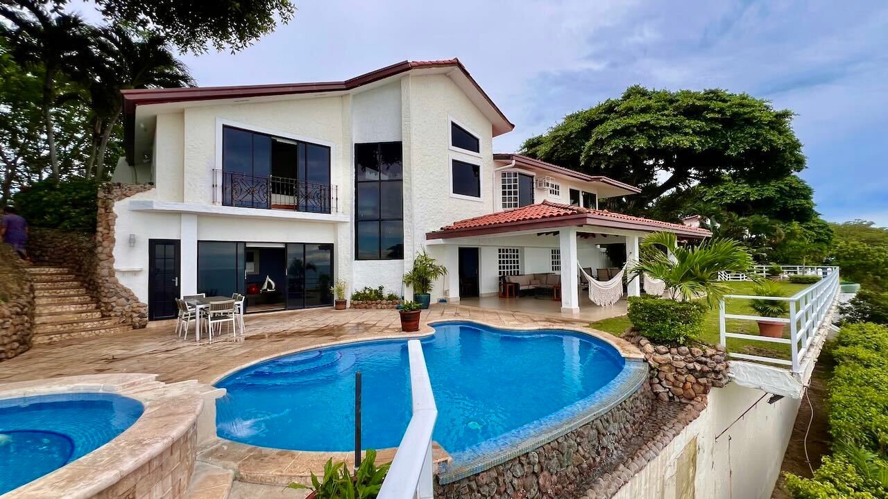 Beachfront Villa In Costa Esmeralda Villa in Costa Esmeralda, Provincia de Panamá Oeste, Panama 1 - 14577435