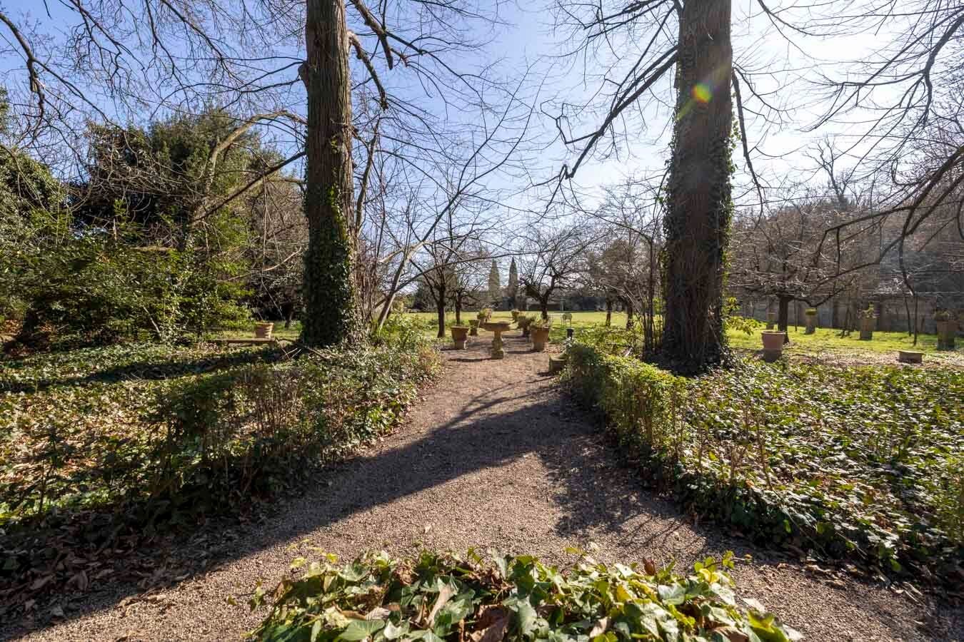 18 Century Venetian Villa On The Riviera Del Brenta Villa in Dolo, Veneto, Italy 1 - 15427893