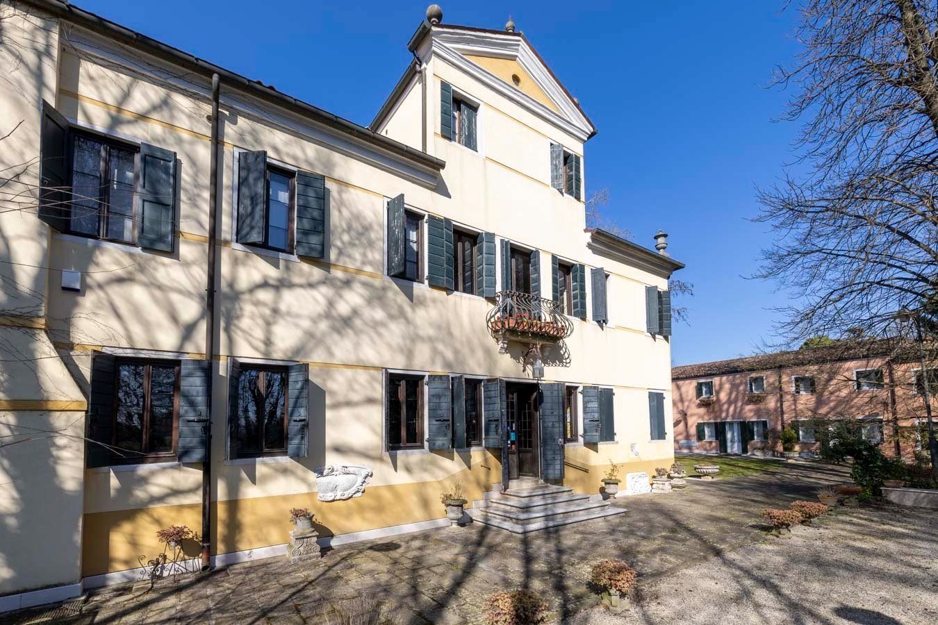 18 Century Venetian Villa On The Riviera Del Brenta Villa in Dolo, Veneto, Italy 1 - 15427893