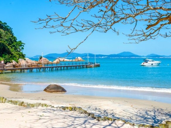 Villa in Florianópolis, State of Santa Catarina, Brazil 1 - 16117891