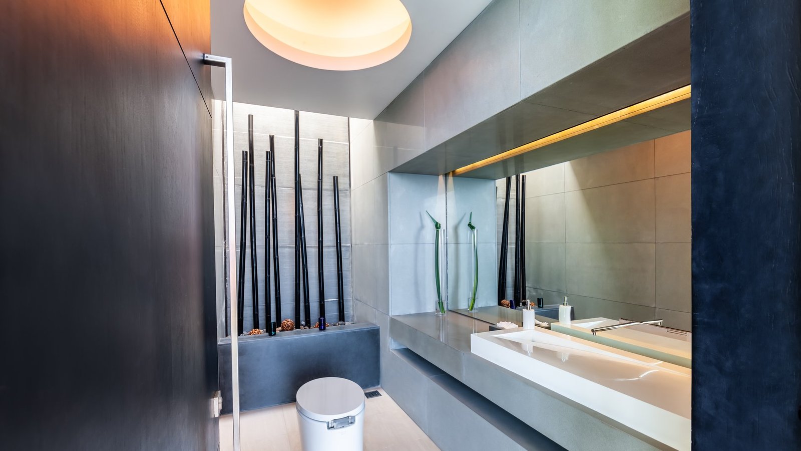 Villa Mayavee Phuket, The Apogee Of Modern Phuket Oceanfront Villa Design. Villa in Kamala, Phuket, Thailand 1 - 13437651