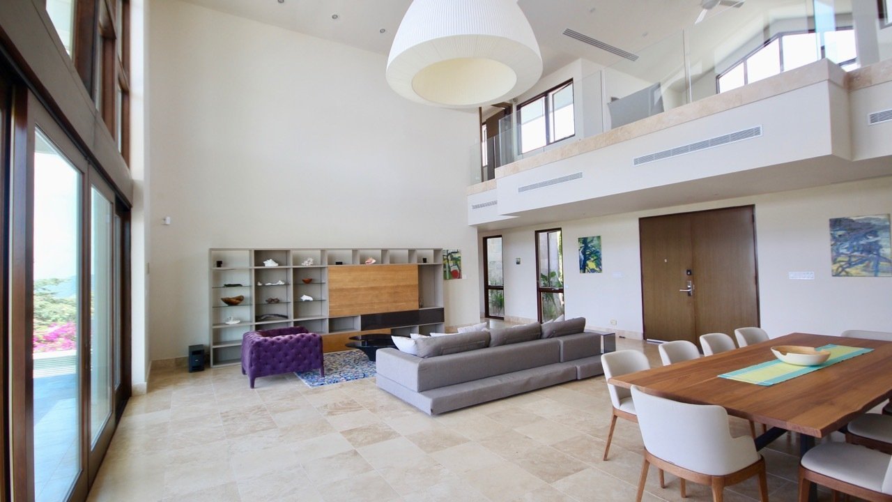 Luxury Mountain Villa With Swimming Pool And Ocean Views Villa in Los Pozos, Herrera Province, Panama 1 - 10717403