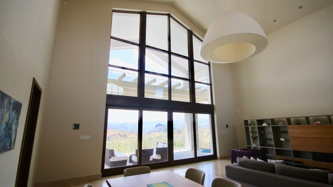 Luxury Mountain Villa With Swimming Pool And Ocean Views Villa in Los Pozos, Herrera Province, Panama 1 - 10717403