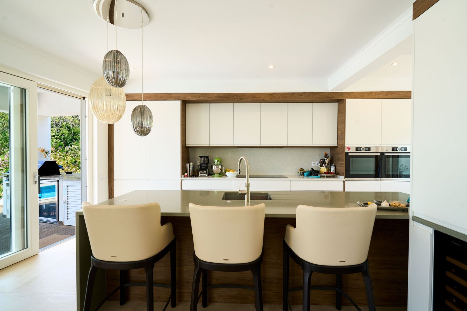 Modern Villa With Panoramic Views In Loulé Villa in Loule (Sao Clemente), Algarve, Portugal 1 - 15796282