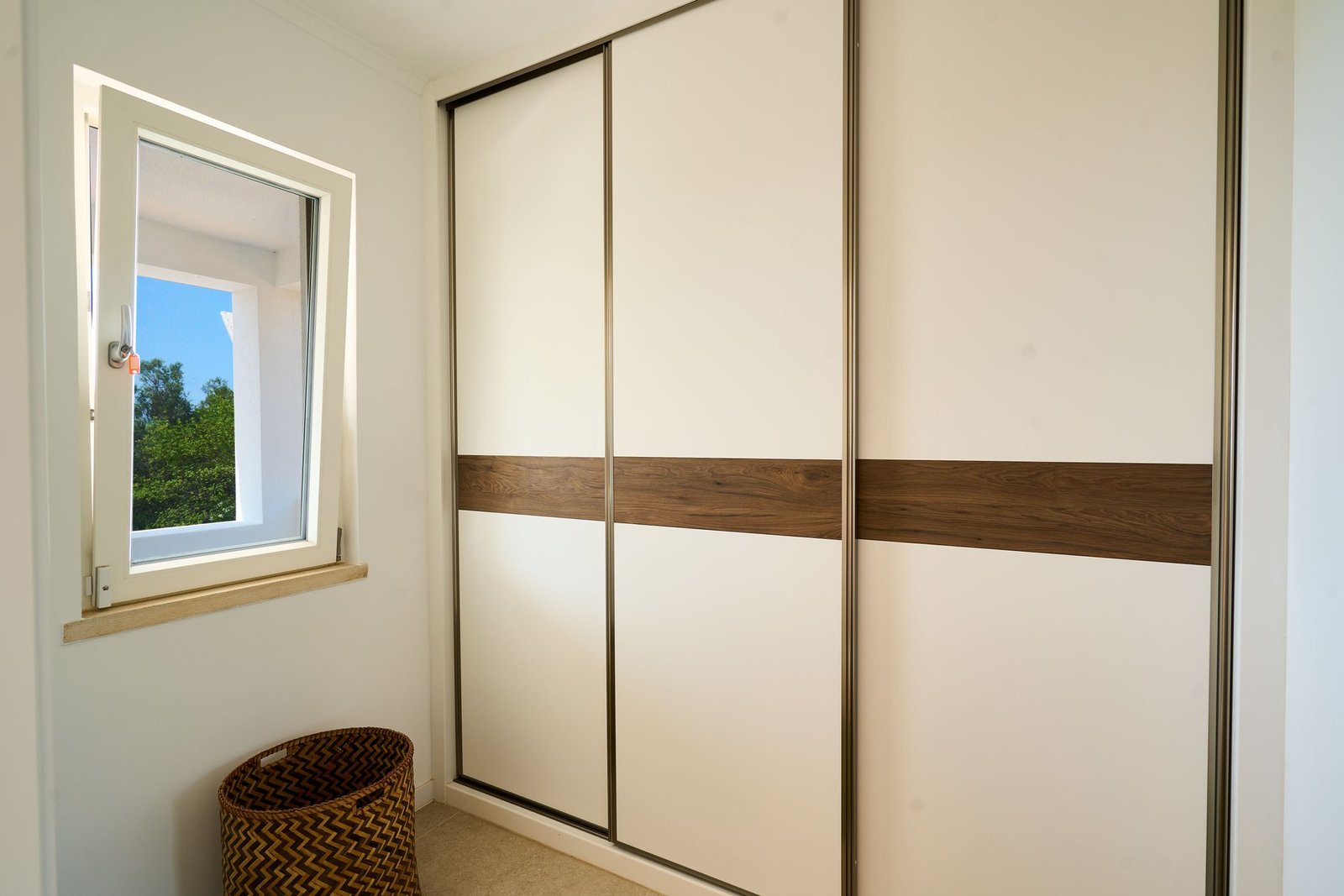 Modern Villa With Panoramic Views In Loulé Villa in Loule (Sao Clemente), Algarve, Portugal 1 - 15796282