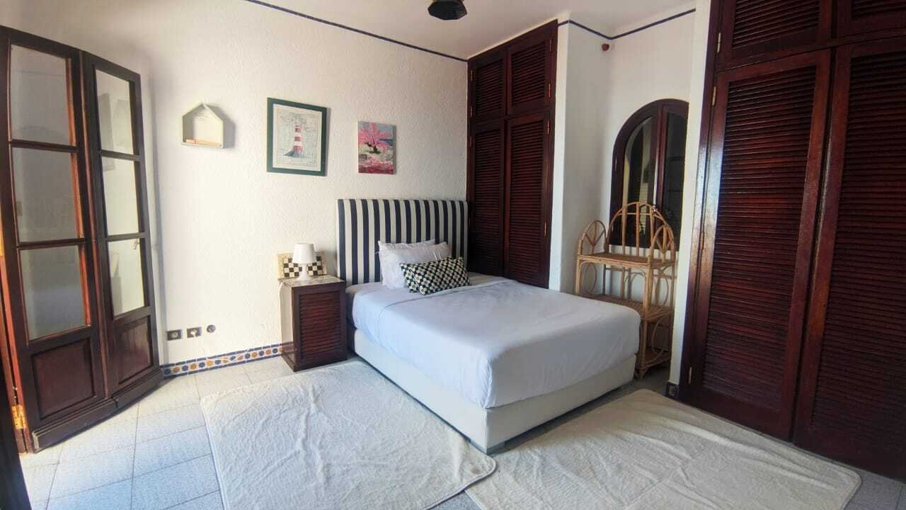 A Stunning Waterfront Villa With A Private Garden. Villa in M'diq, Tangier-Tétouan-Al Hoceima, Morocco 1 - 15069486