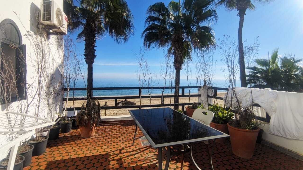A Stunning Waterfront Villa With A Private Garden. Villa in M'diq, Tangier-Tétouan-Al Hoceima, Morocco 1 - 15069486