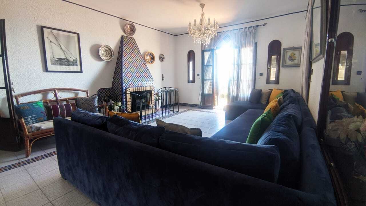 A Stunning Waterfront Villa With A Private Garden. Villa in M'diq, Tangier-Tétouan-Al Hoceima, Morocco 1 - 15069486