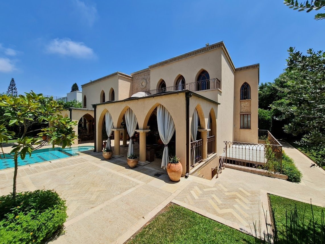 Impressive Moroccan Style House Villa in Or Akiva, Haifa District, Israel 1 - 13462051