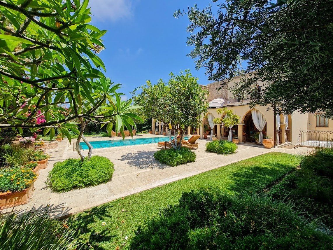 Impressive Moroccan Style House Villa in Or Akiva, Haifa District, Israel 1 - 13462051