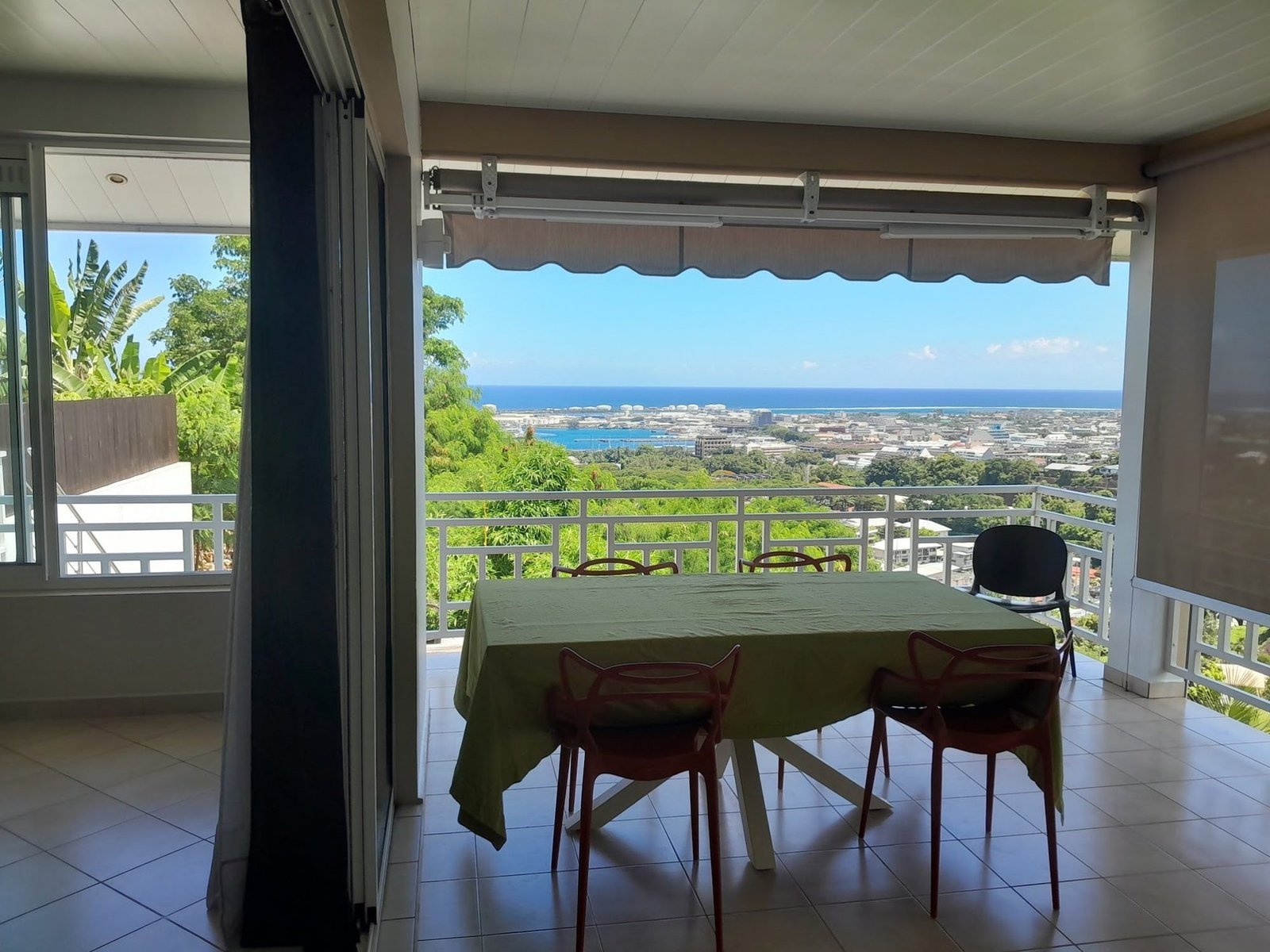 Villa in Pape'ete, Windward Islands, French Polynesia 1 - 15124153