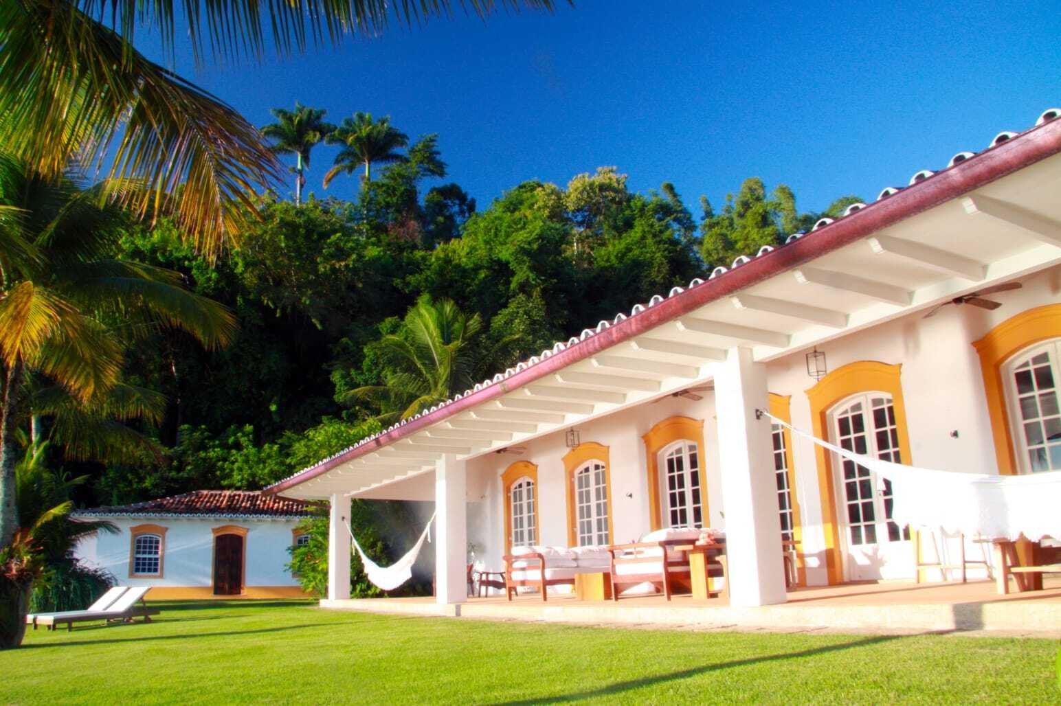 Spectacular 5 Bed Oceanfront Property For Sale In Rio De Janeiro Villa in Paraty, State of Rio de Janeiro, Brazil 1 - 12587790