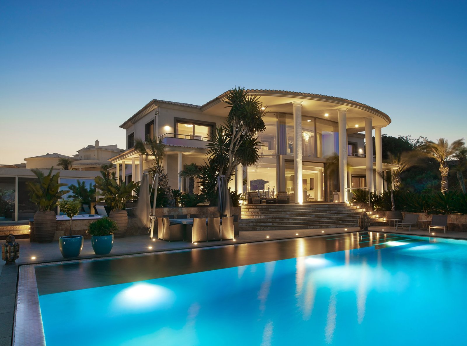 Modern Villa With Ocean View In Algarve Villa in Praia dos Pescadores, Olhos de Agua, Portugal 1 - 13526963