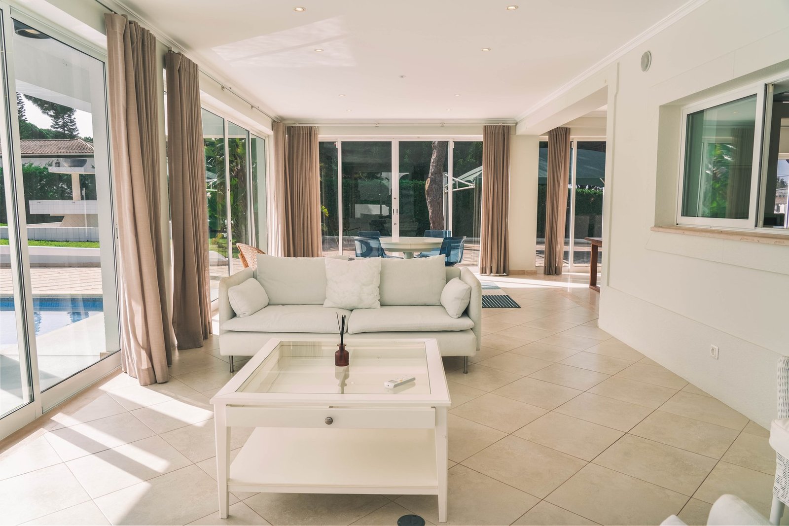 Fantastic Villa With 5 Bedrooms In Quarteira, Algarve Villa in Quarteira, Algarve, Portugal 1 - 14130987