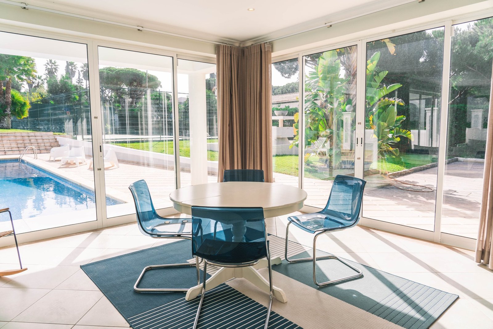 Fantastic Villa With 5 Bedrooms In Quarteira, Algarve Villa in Quarteira, Algarve, Portugal 1 - 14130987