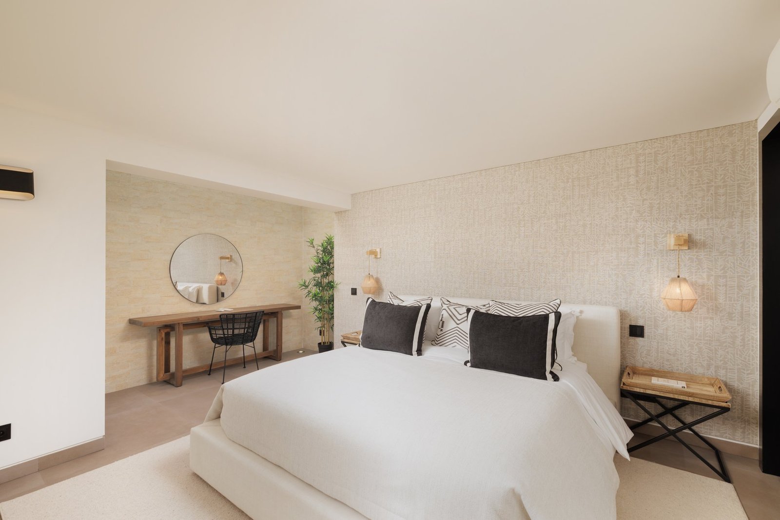 Luxury Living In Quinta Do Lago Villa in Quinta do Lago, Almancil, Portugal 1 - 16091125