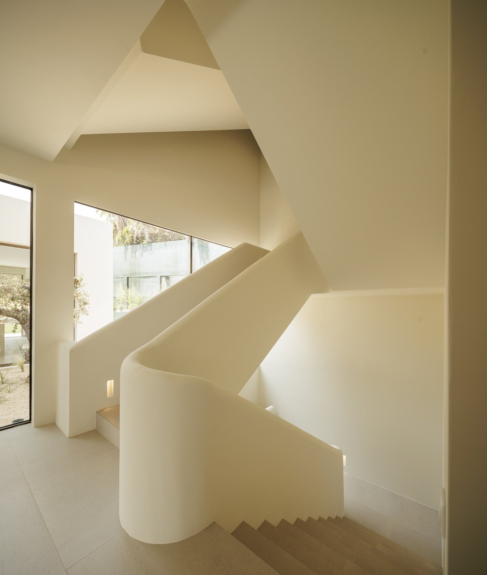 Exquisite Villa In Quinta Do Lago Villa in Quinta do Lago, Almancil, Portugal 1 - 16091147