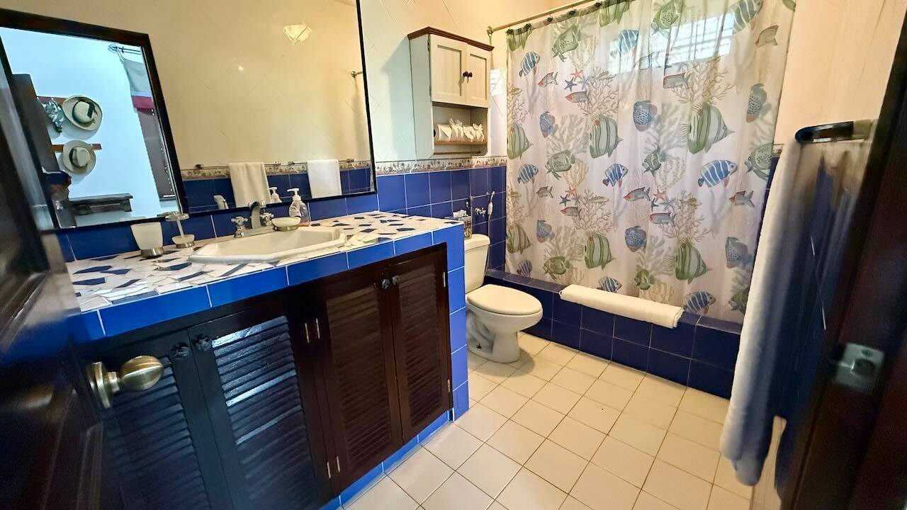 Beachfront Oasis: A Luxurious Coastal Retreat Villa in Rio Hato, Coclé Province, Panama 1 - 15370290