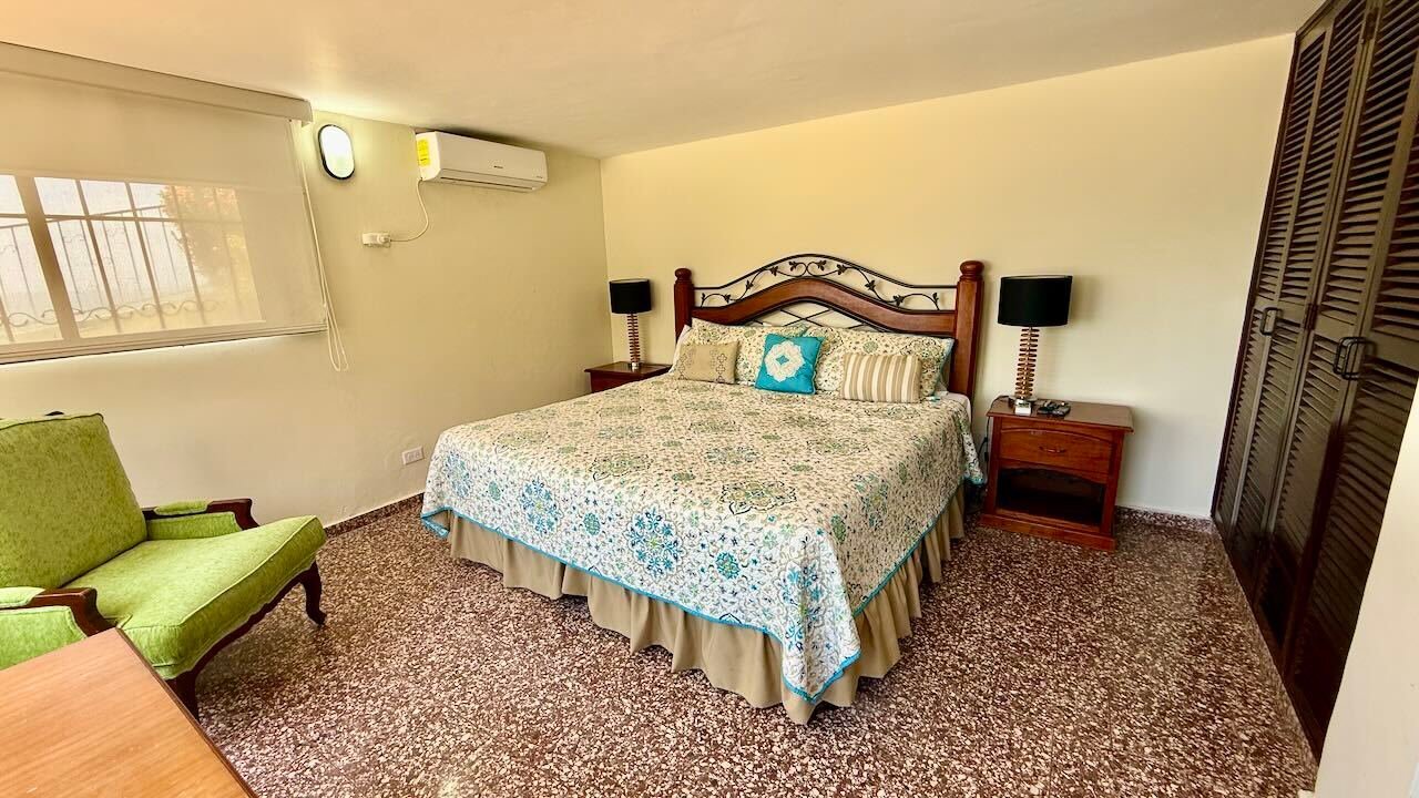 Beachfront Oasis: A Luxurious Coastal Retreat Villa in Rio Hato, Coclé Province, Panama 1 - 15370290