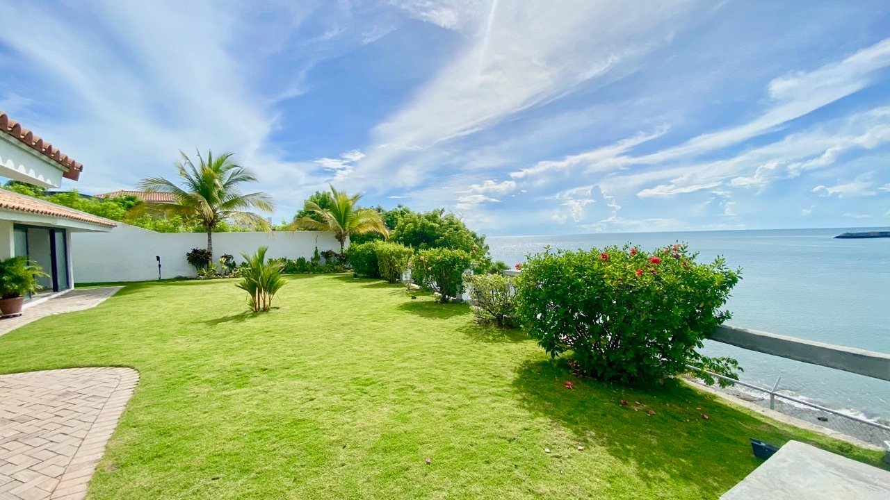 Vista Mar Golf Residence Ocean Front Villa Villa in San Carlos District, Panama, Panama 1 - 13376419