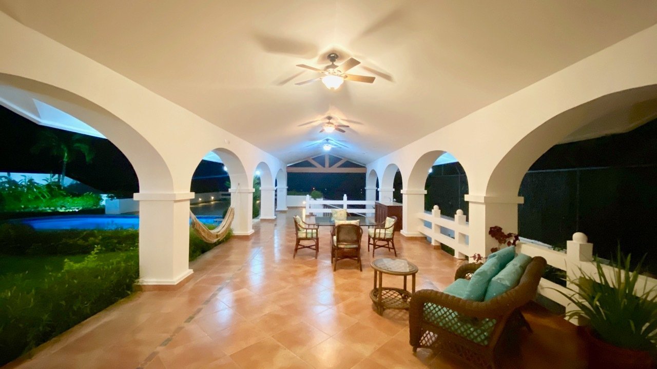 Vista Mar Golf Residence Ocean Front Villa Villa in San Carlos District, Panama, Panama 1 - 13376419