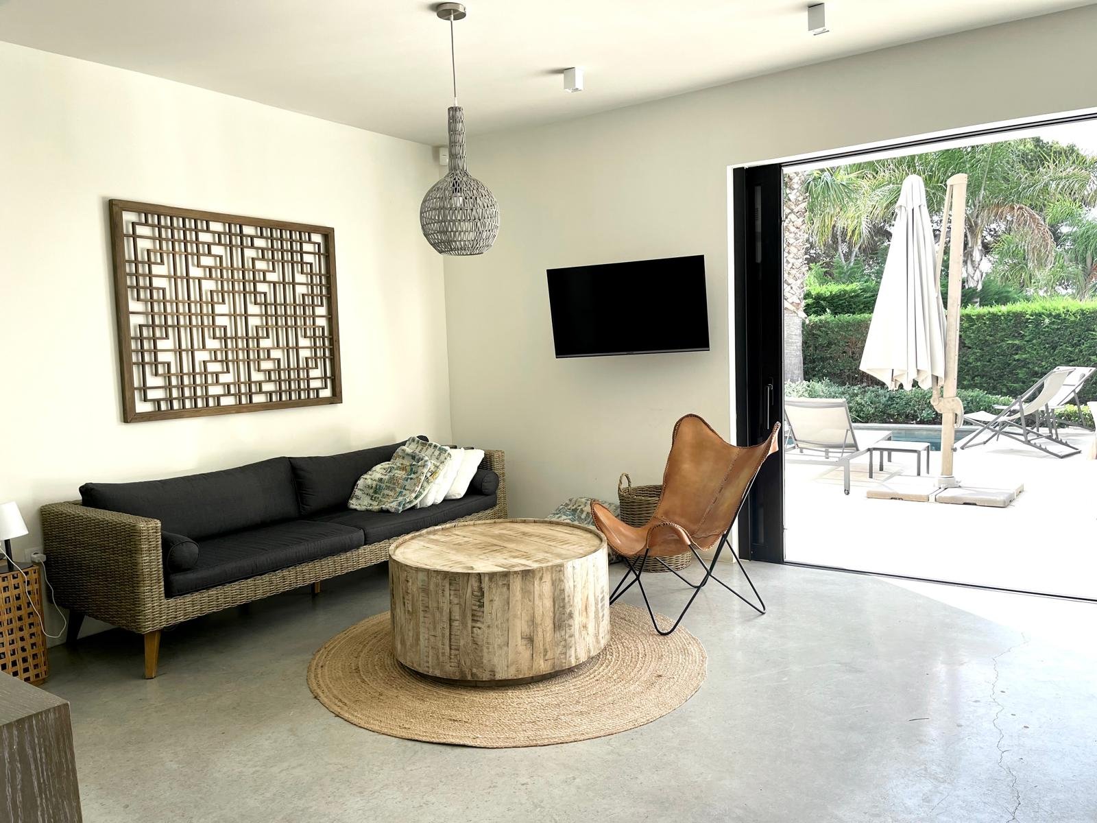 WhatsApp Image 2025-06-25 at 18.00.15 (1)