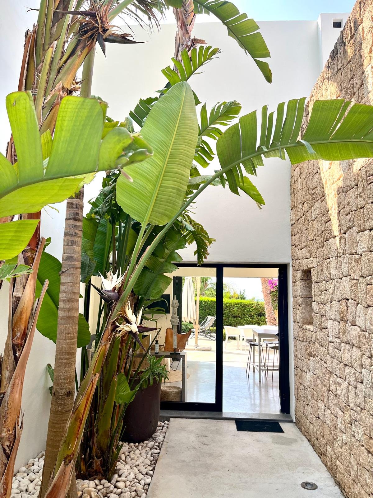 WhatsApp Image 2025-06-25 at 18.00.15 (3)