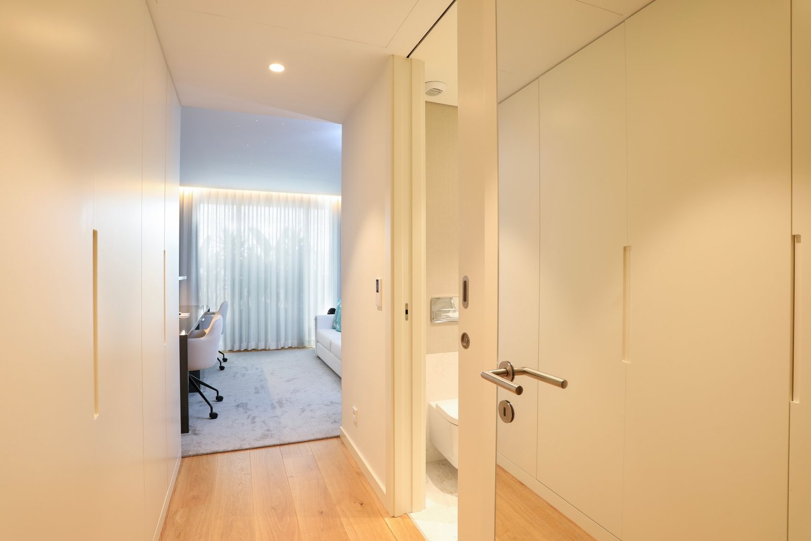 Fantastic 3 Bedroom Apartment In Infinity Tower! Apartment in Campolide, Lisbon, Portugal 1 - 16189205