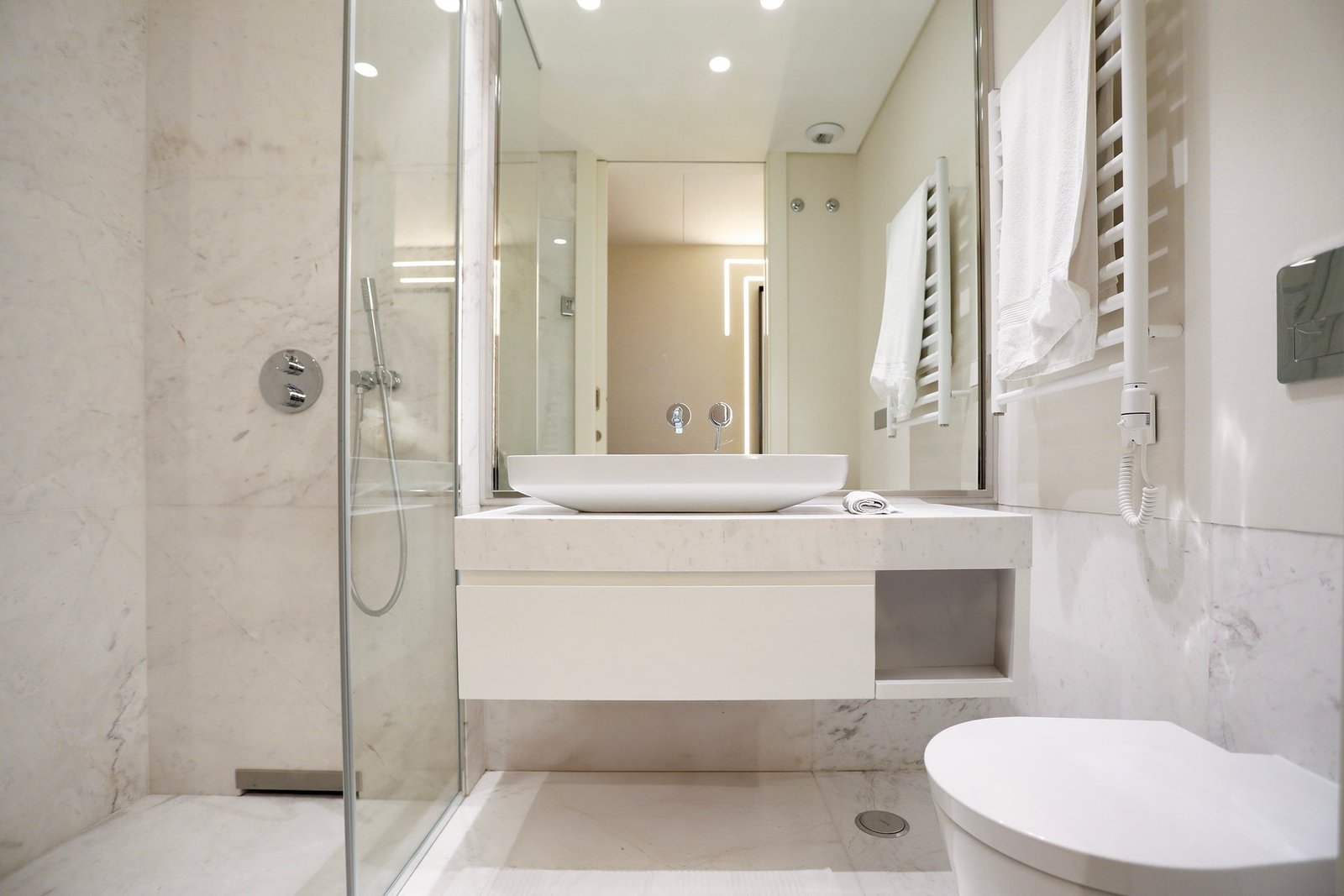 Fantastic 3 Bedroom Apartment In Infinity Tower! Apartment in Campolide, Lisbon, Portugal 1 - 16189205