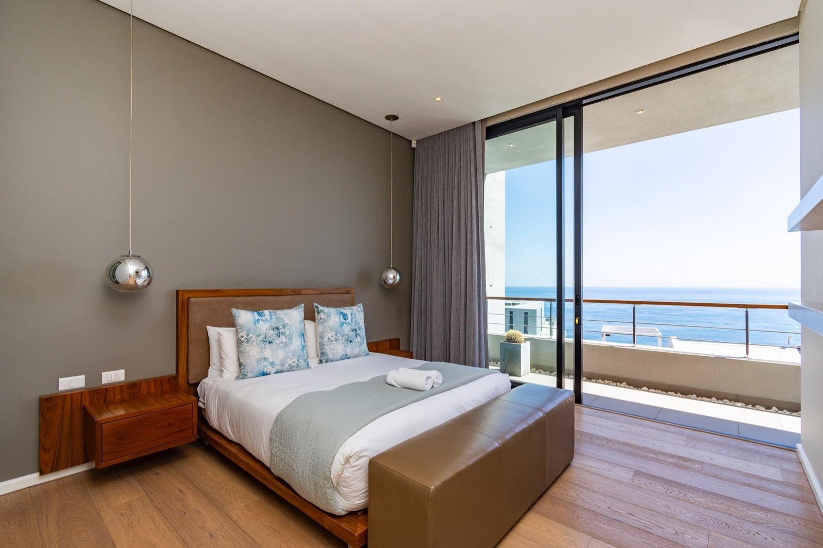 Designer Fresnaye Villa Apartment in Cape Town, Western Cape, South Africa 1 - 15776293