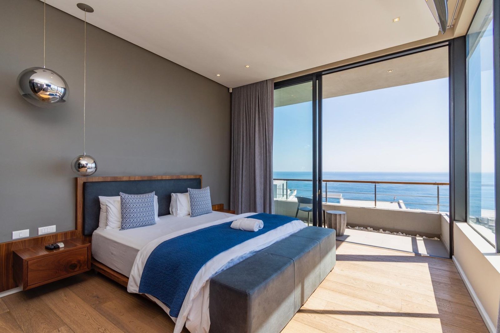 Designer Fresnaye Villa Apartment in Cape Town, Western Cape, South Africa 1 - 15776293
