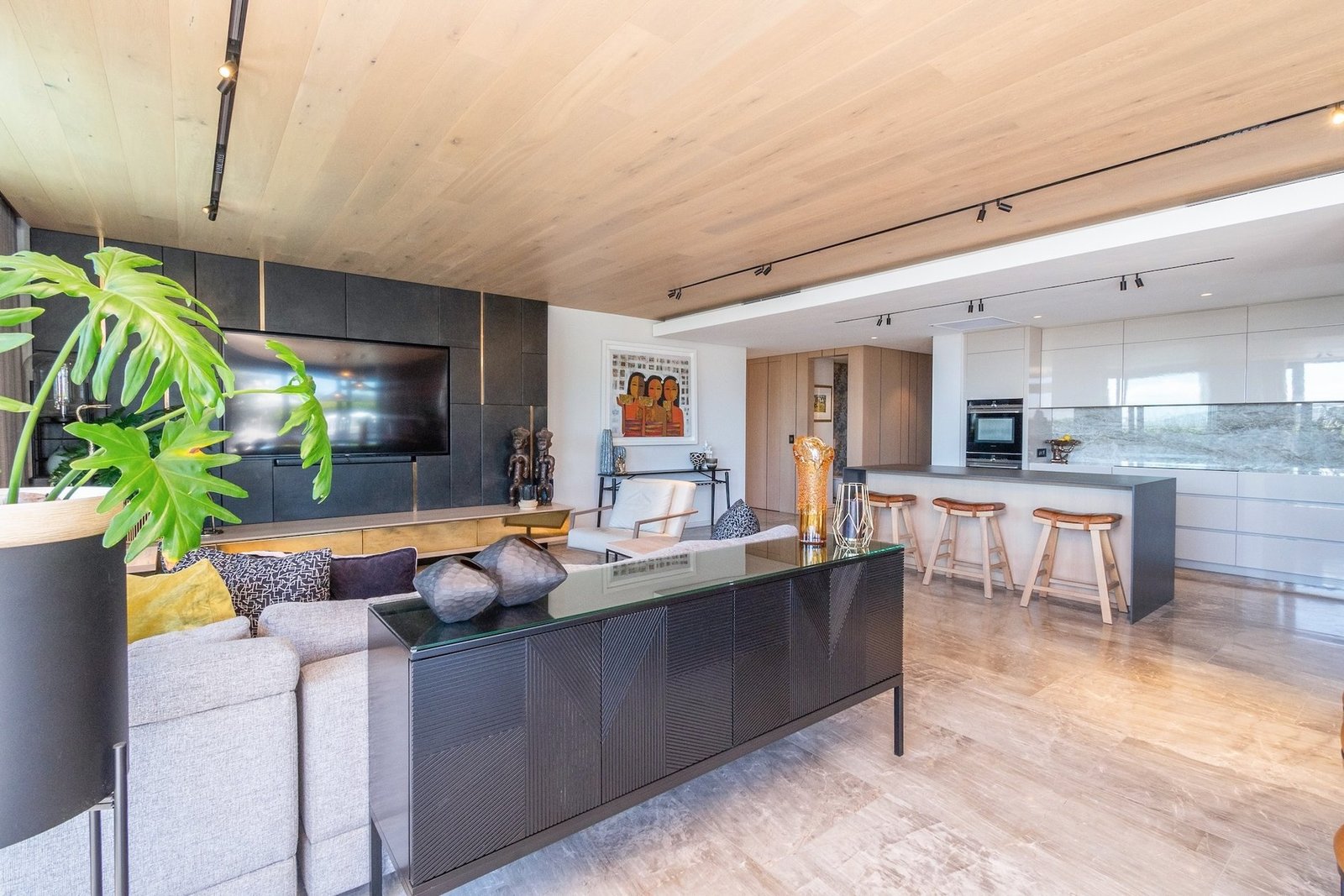 A Magnificent Penthouse Style Home Apartment in Cape Town, Western Cape, South Africa 1 - 16100313