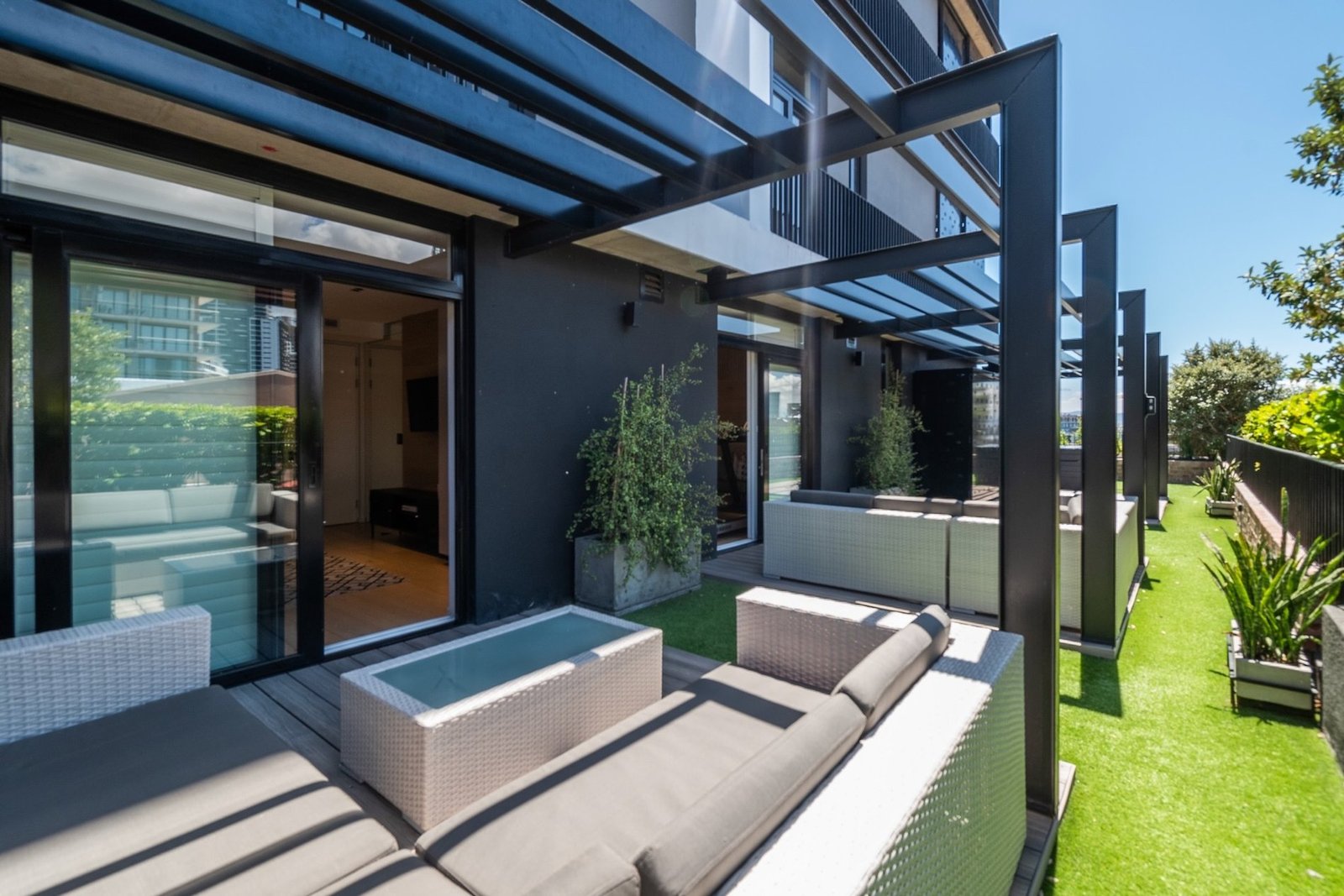 A Magnificent Penthouse Style Home Apartment in Cape Town, Western Cape, South Africa 1 - 16100313