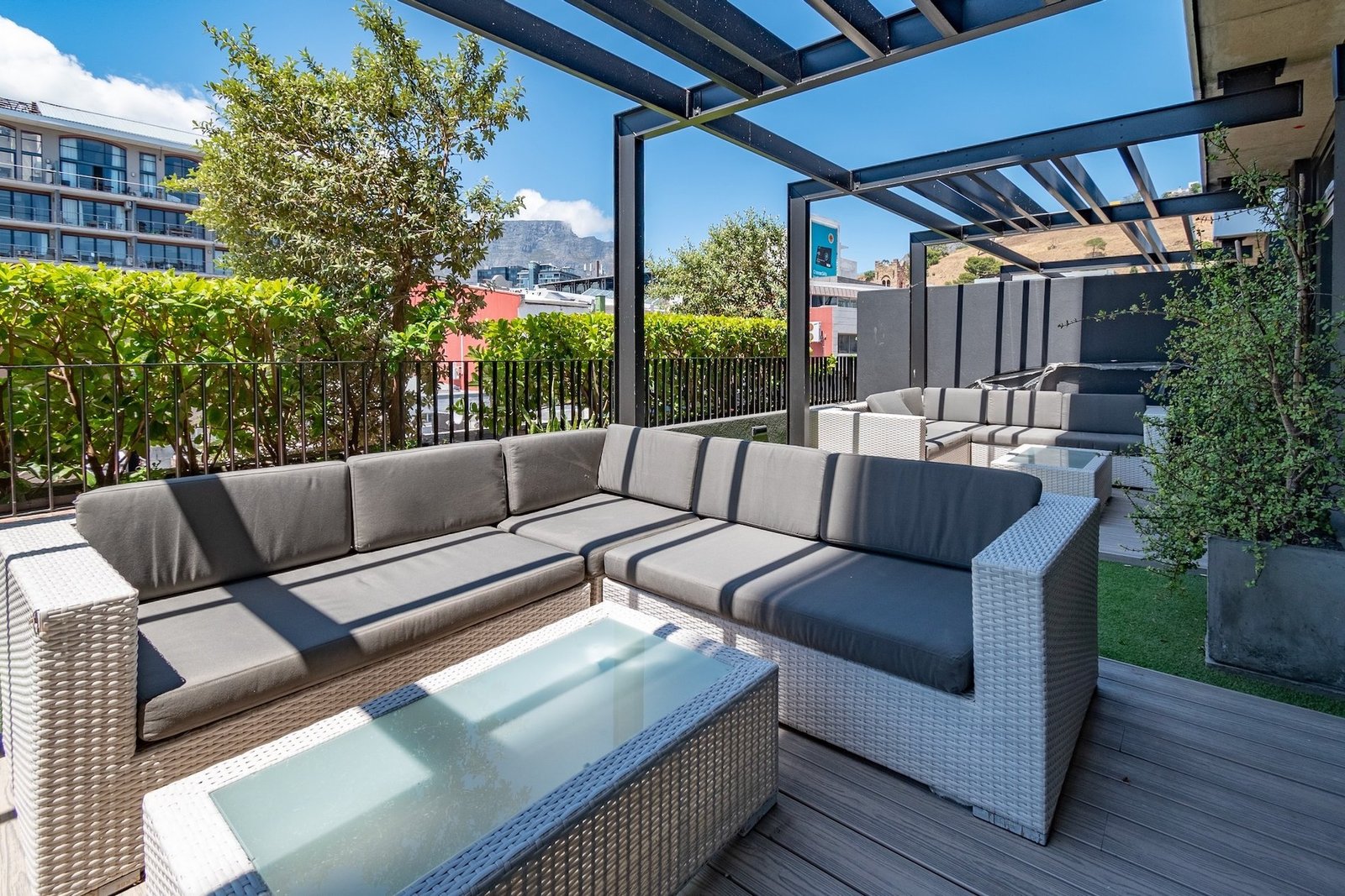 A Magnificent Penthouse Style Home Apartment in Cape Town, Western Cape, South Africa 1 - 16100313