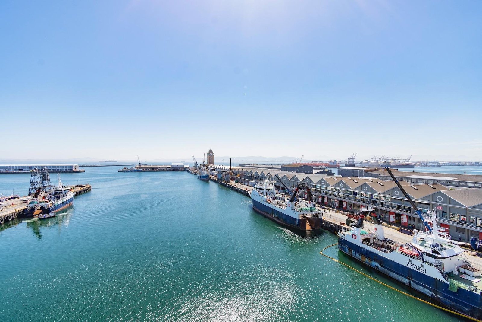 Unique Penthouse Opportunity Apartment in Cape Town, Western Cape, South Africa 1 - 16124280