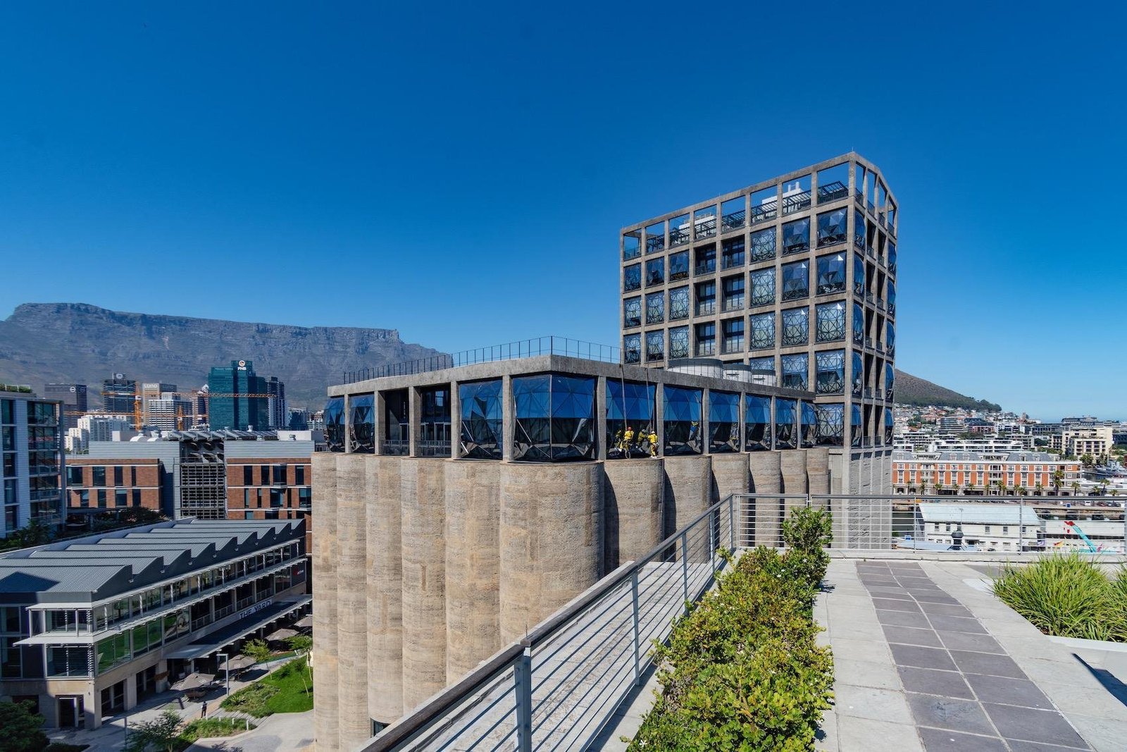 Unique Penthouse Opportunity Apartment in Cape Town, Western Cape, South Africa 1 - 16124280