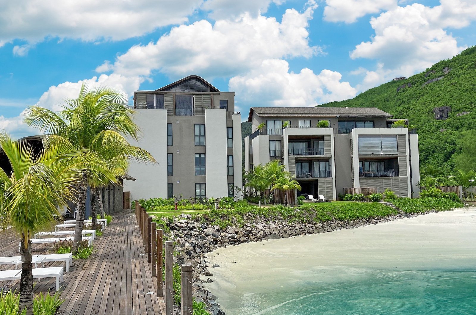 Luxury Seaside Apartment In Seychelles Apartment in Providence, Cascade, Seychelles 1 - 15213958