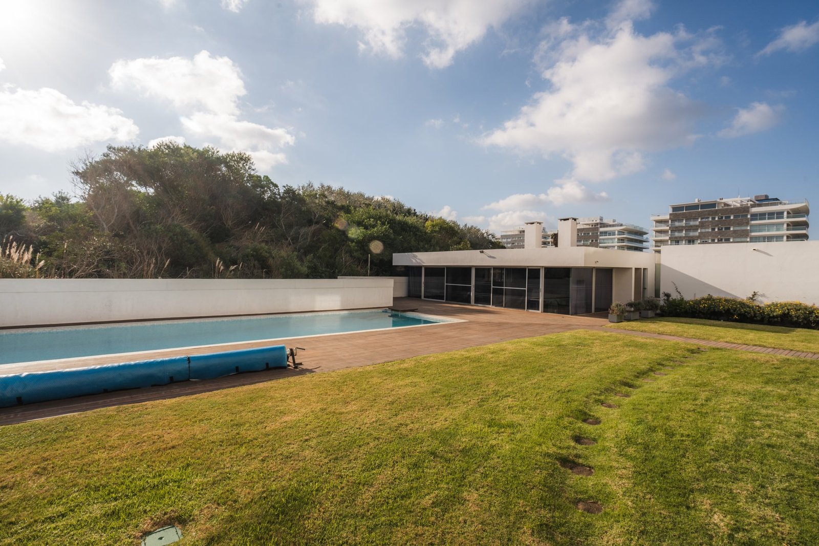 Whole Floor Oceanfront Apartment In Punta Del Este Apartment in Punta del Este, Maldonado Department, Uruguay 1 - 15456770