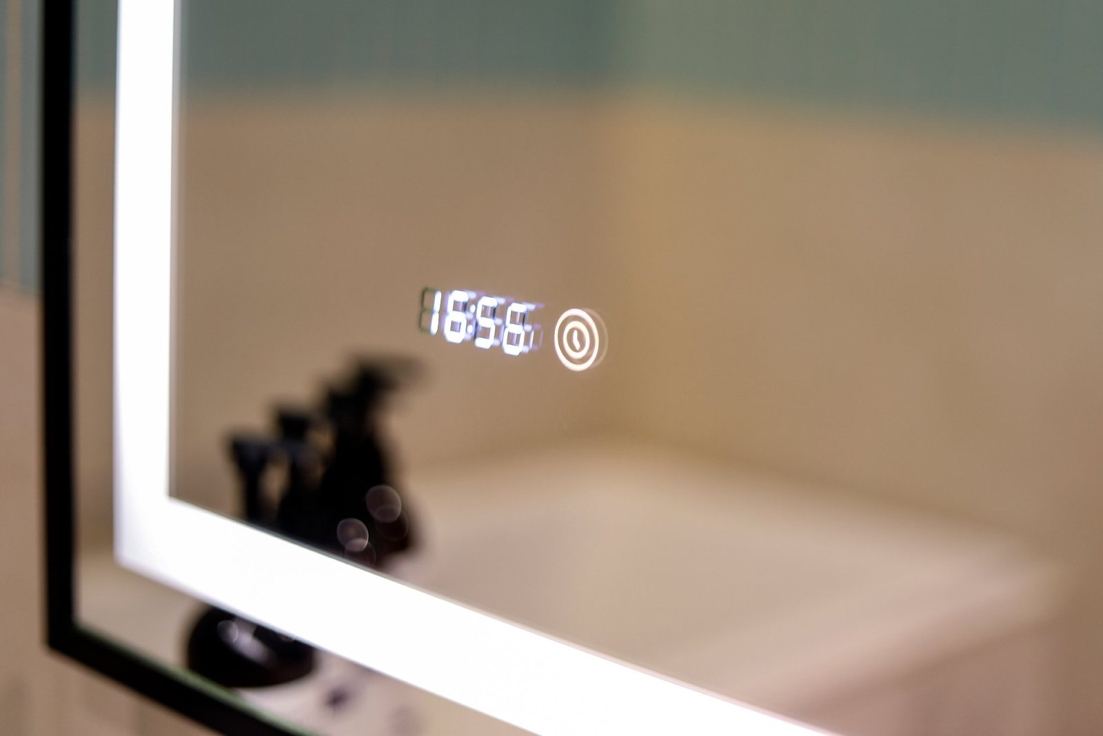 Fantastic Luxury T2 At The Prestigious Hyatt Regency Lisbon Hotel* Condo in Belem, Lisbon, Portugal 1 - 14594672