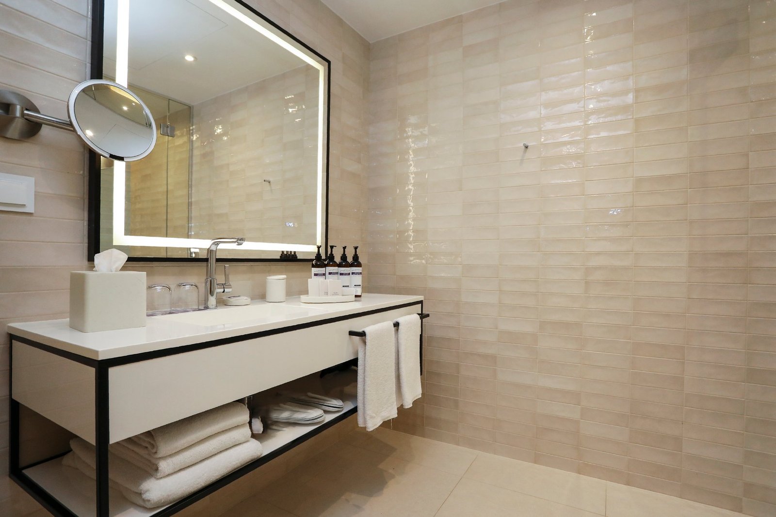 Fantastic Luxury T2 At The Prestigious Hyatt Regency Lisbon Hotel* Condo in Belem, Lisbon, Portugal 1 - 14594672