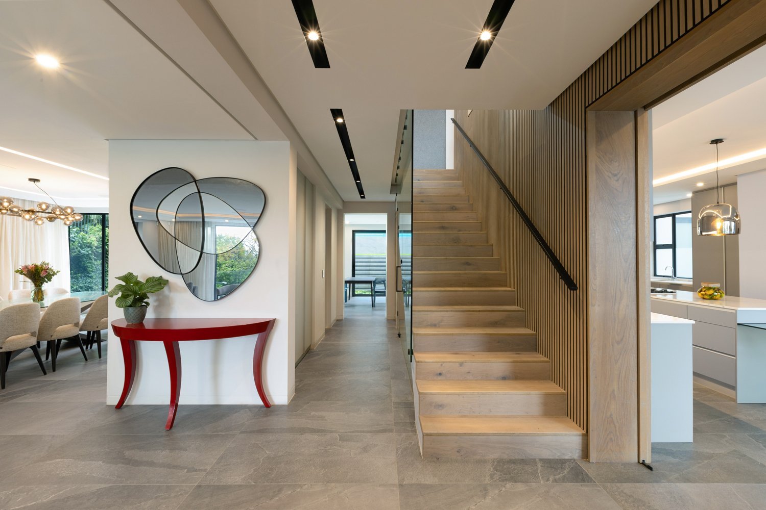 Sophisticated Dual Home Residence The Glen, Camps Bay Country House in Cape Town, Western Cape, South Africa 1 - 15390551