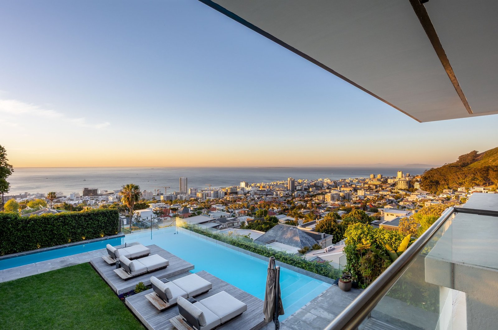 A Home Like No Other Country House in Cape Town, Western Cape, South Africa 1 - 15795961