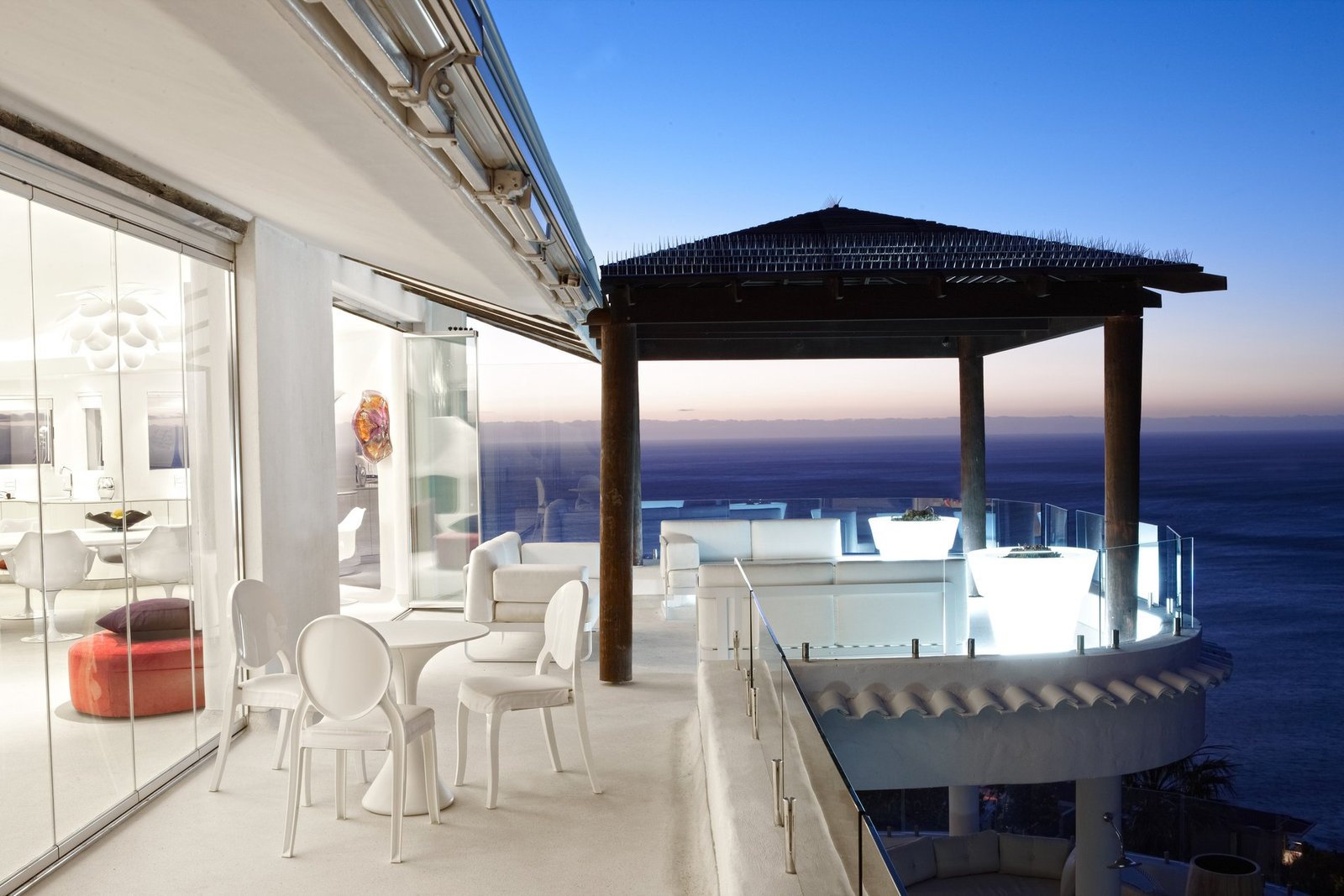 Experience Unrivaled Luxury And Breathtaking Views At This Four Level Seaside Sanctuary Country House in Cape Town, Western Cape, South Africa 1 - 16032033